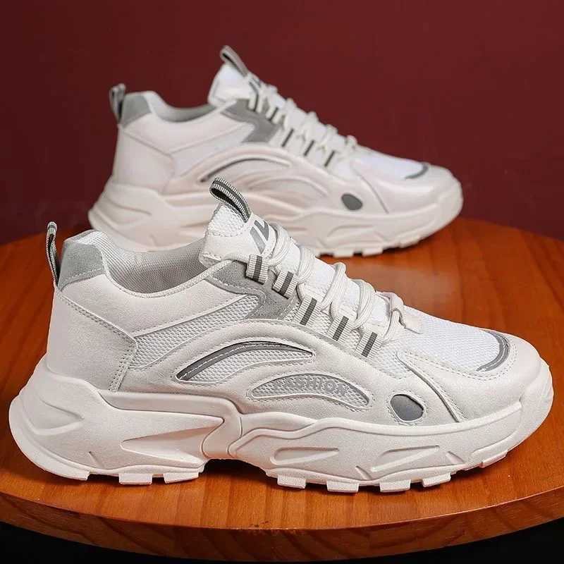 New Casual Sneakers Men Sneakers Male Breathable Platform Tennis Men Shoes 2024 Running Sneakers Z250319