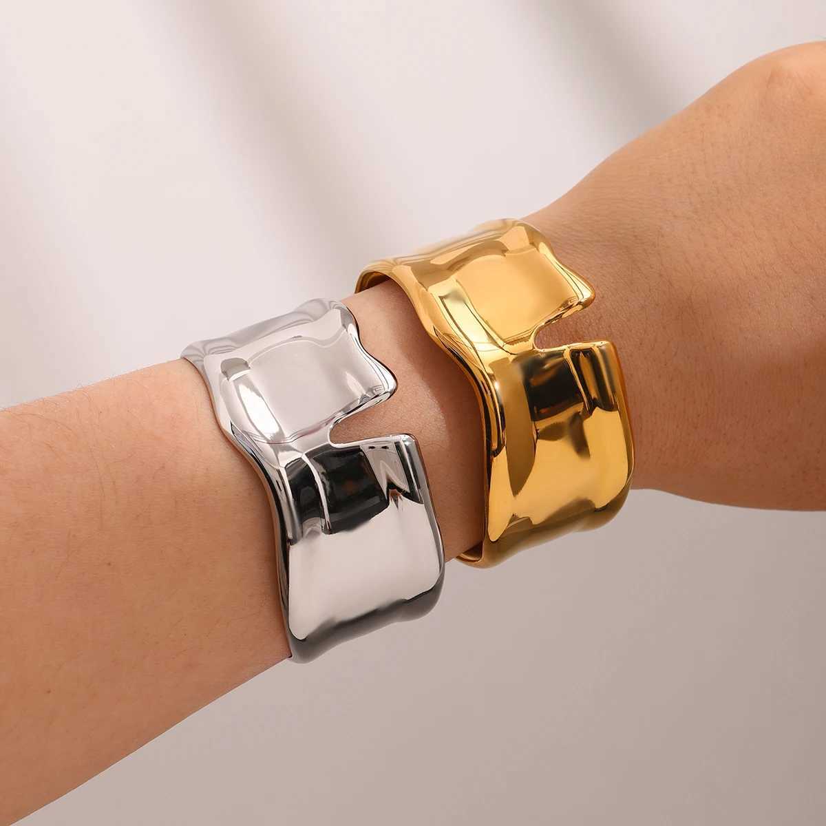 Uworld Waterproof 18K Gold Color Stainless Steel Irregular Geometric Open Cuff Bracelet Bangle Personalized Metal Texture JewelrX240925