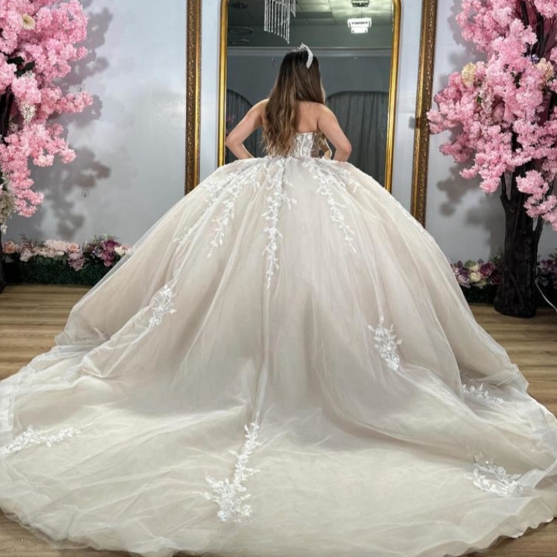 Light Champagne Princess Quinceanera Dresses Ball Gown Off The Shoulder Lace Applique Tull Mexican Corset Sweet 16 Dress Vestido De 15 Anos