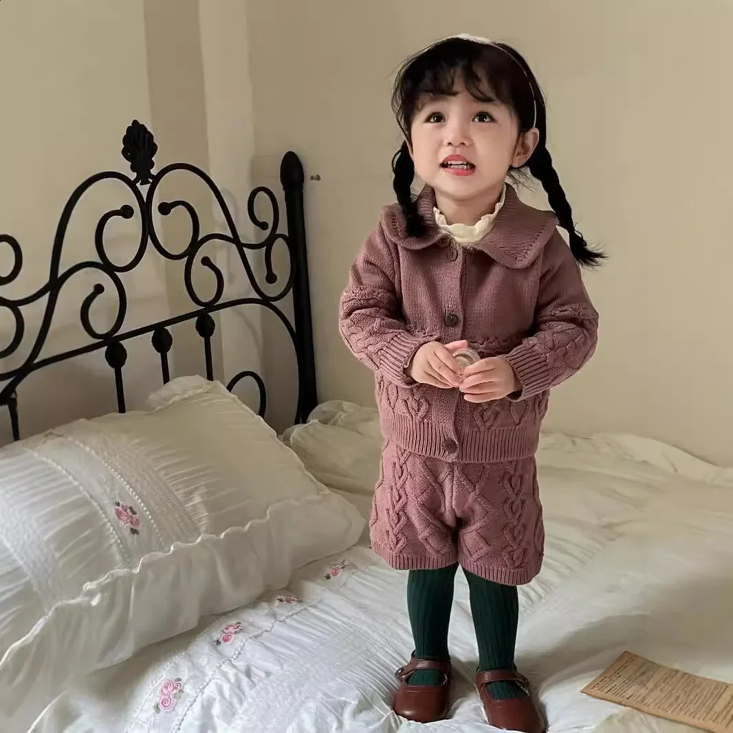 4280 Buy 2pcs Wholesale Baby Knitted Sweater Suit Autumn and Winter Twist Hook Retro Girls Suit SweaterShort 2pc Set 240913
