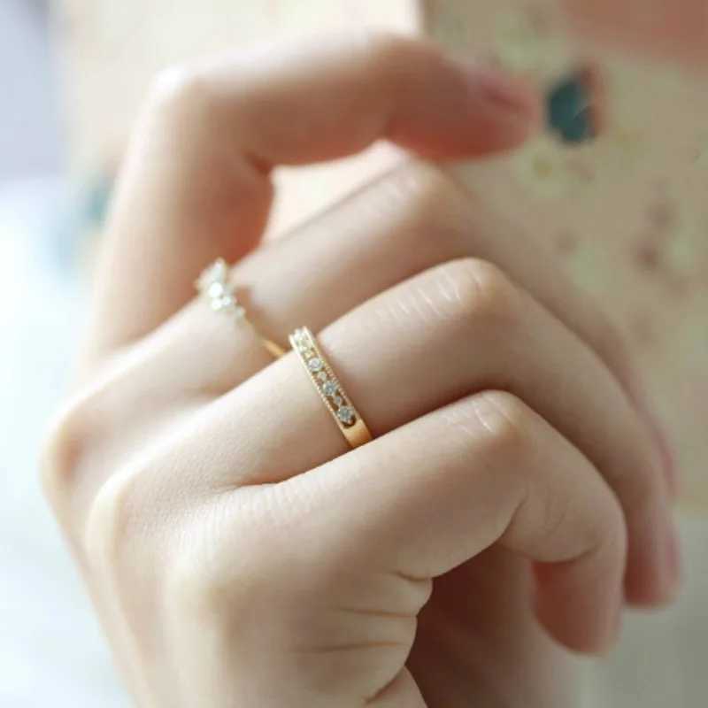 Ms. Huitans exquisite thin ring silver/gold sparkling CZ patterned wedding eternal ring fashionable accessory jewelry W240925