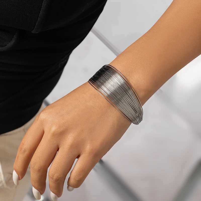 Vintage Gold Color Multi-Layer Opening Wide Cuff Bracelet For Women Punk Metal Adjustable Personality Bracelet Jewelry GiftsX240925