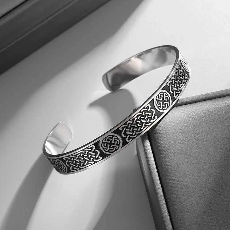 Stainless Steel Wide Open Bracelet Engraved Chinese Knot Cross Knot Bracelet Mens Hip Hop Cool Lucky JewelryX240925