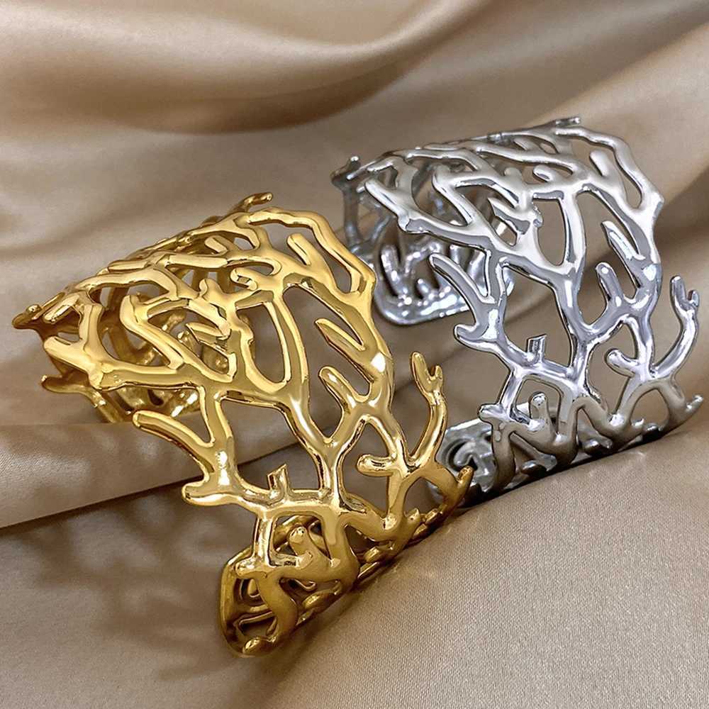 Vintage Personality Coral Stainless Steel Open Bangles Hollow Wrap Wide Cuff Bracelet for Women Bohemia Summer Wrist JewelryX240925