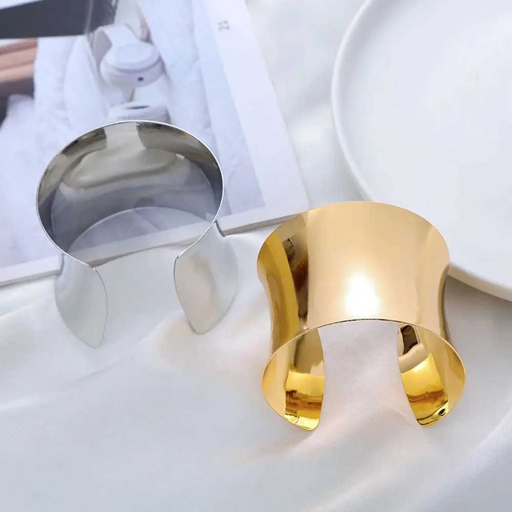 Vintage Hip Hop Wide Cuff Bangles Simple Smooth Metal Open Hand Bracelet For Women Men Couple Pulseras Bangles Jewelry GiftsX240925