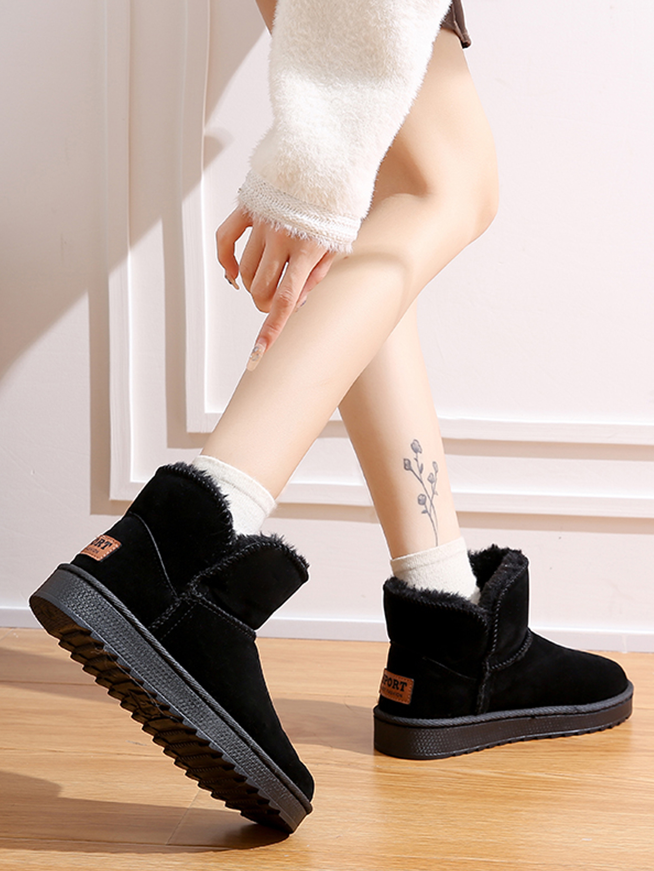 Insulated Women's Snow Boots for Cold Weather - Durable & Comfortable