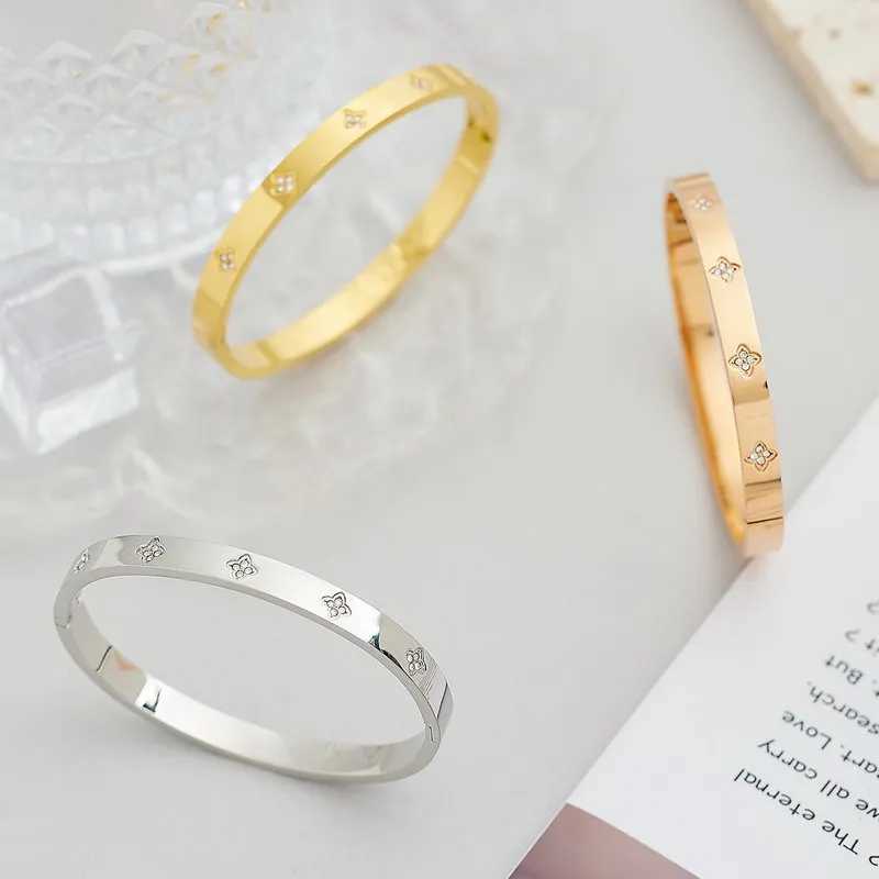 Waterproof Luxury Colorful Cubic Zirconia Bangles Stainless Steel Open Bracelet Bangle 18k Plated Fashion Jewelry WomenX240925