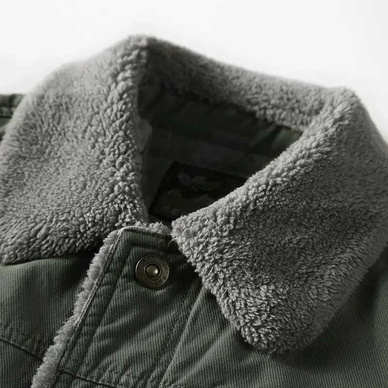 Winter wool lined denim jacket mens high-quality thick lambswool warm park outdoor hiking camping cold work clothes Y240925