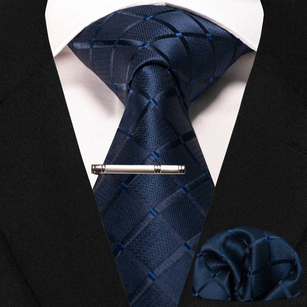 JEMYGINS New Fashion Black Plaid Mens Tie 8cm Silk Business Necktie Handkerchief Tie clips set Wedding Party Tie Gift For Men X250407