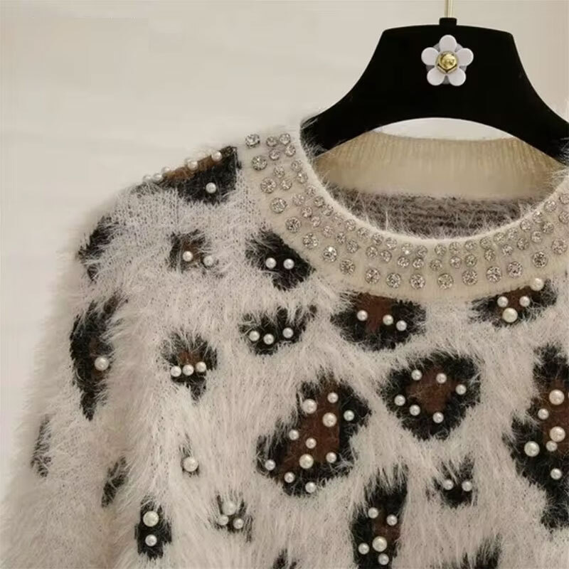 Leopard print pearl retro mink knitted round neck long sleeved pullover sweater for women designer women s clothing 2024 new versatile fashion top
