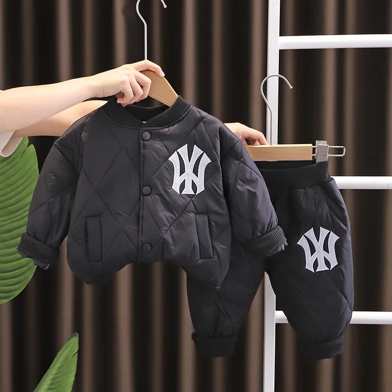Childrens ner y Clothing Winter Fashion Thick Boys Cotton CoatPants Set Christmas 240925