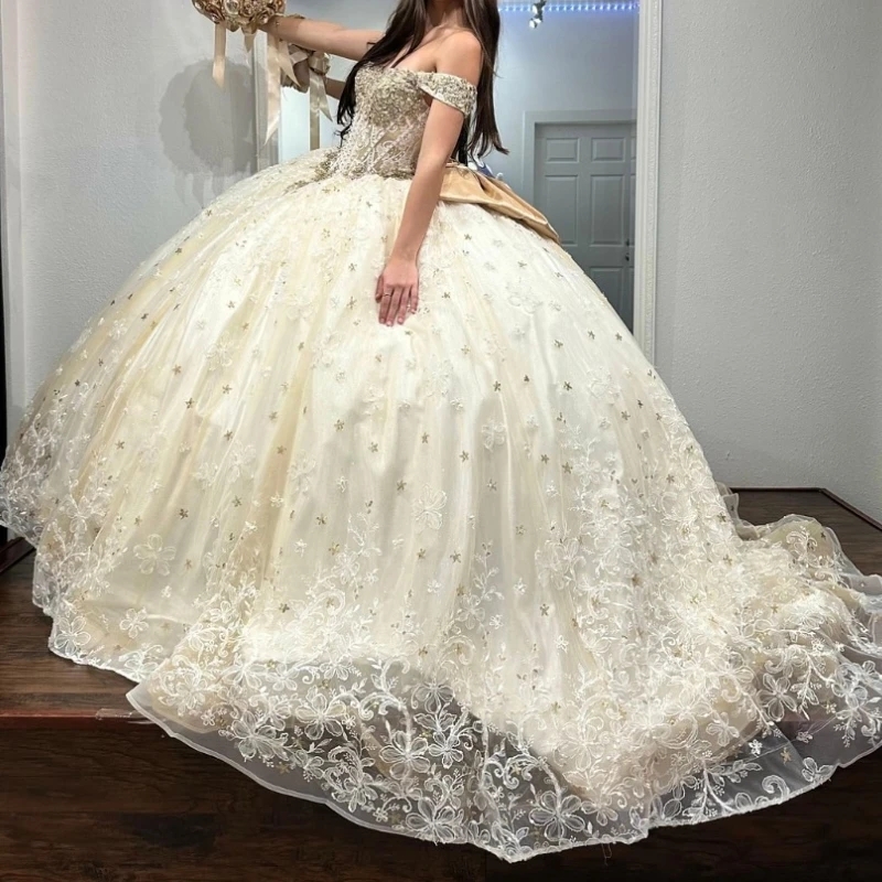 Light Champagne Shiny Quinceanera Dresses Ball Gown Sweetheart Lace Beading Tulle Lace-Up Backless Party Princess Sweet 16 Dress Vestidos 15 Anos