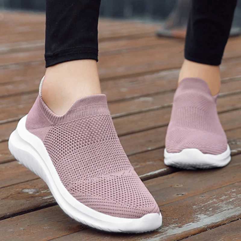 Unisex Men Women Casual Shoes Soft Sole Slip-On Sneakers Men Women Running Shoes Women Lightweight Loafers Walking Male Footwear Z250812