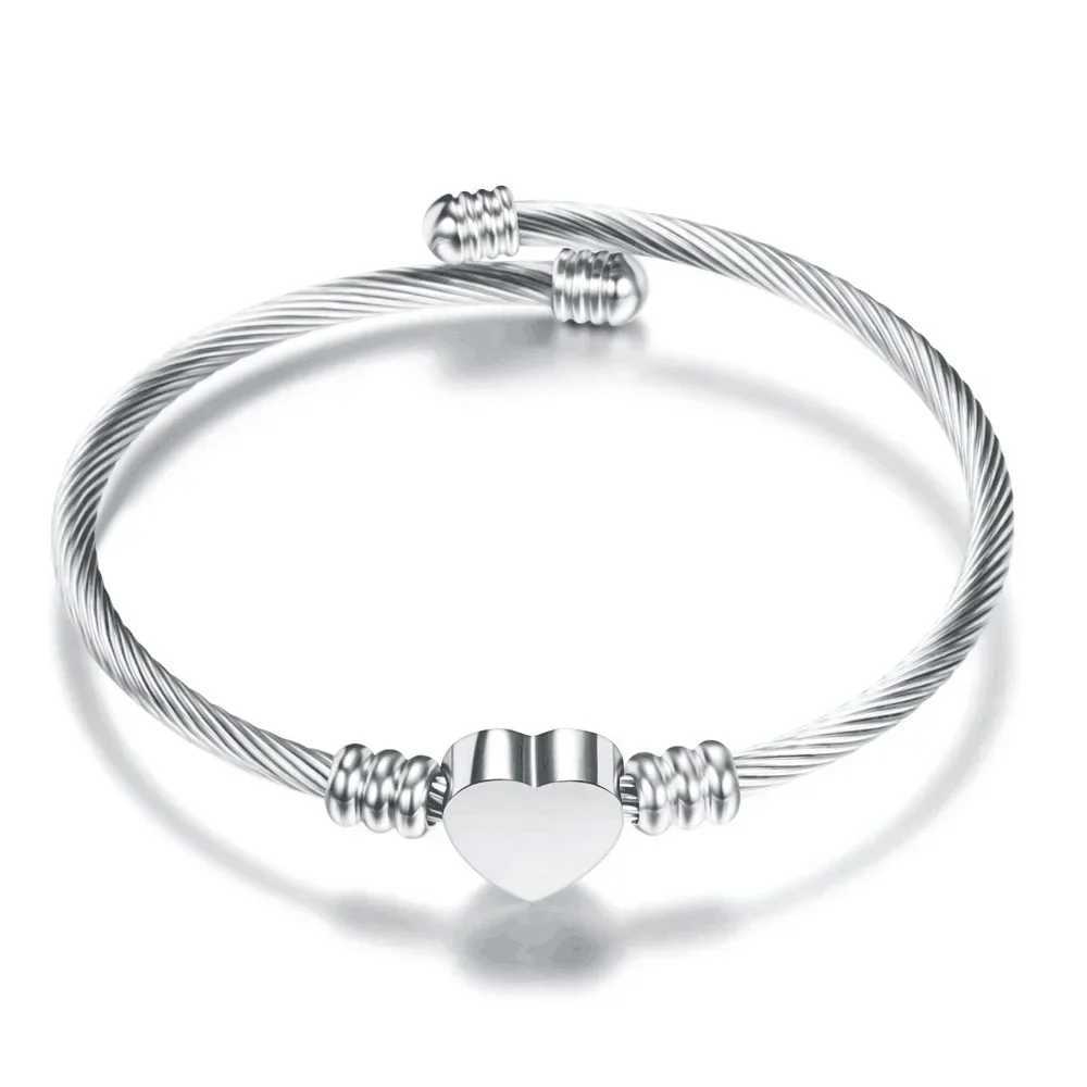 Stainless steel love-shaped adjustable wire bracelet three-color titanium steel open bracelet jewelryX240925