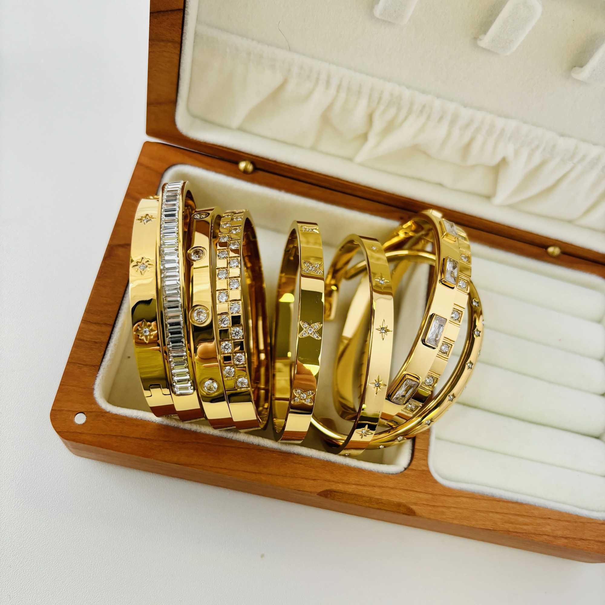Waterproof Luxury Colorful Cubic Zirconia Bangles Stainless Steel Open Bracelet Bangle 18k Plated Fashion Jewelry WomenX240925