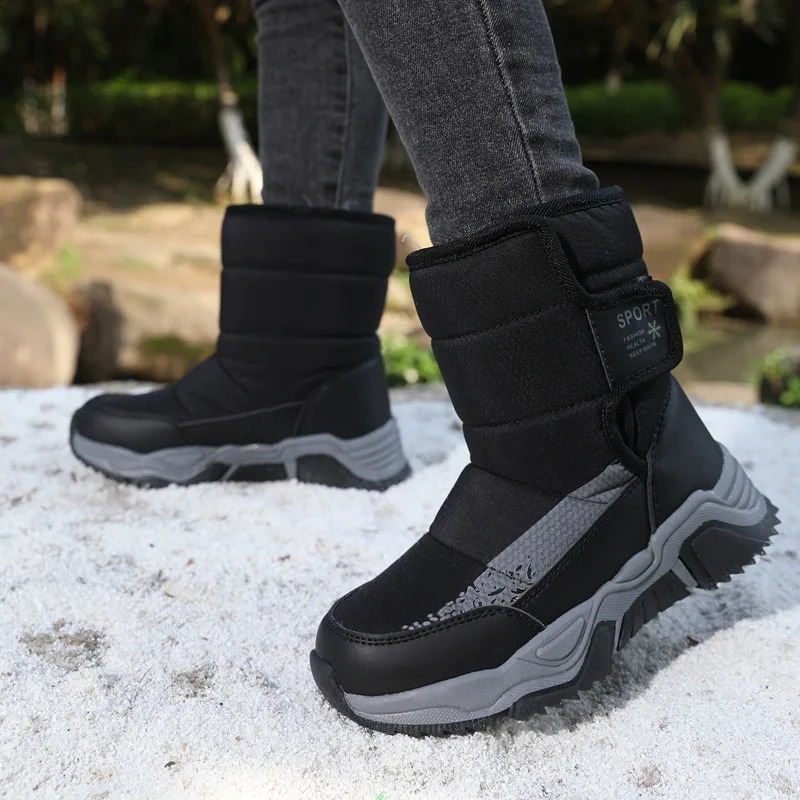 Boys snow boots winter childrens cotton shoes medium and large velvet thick anti slip girls 240925