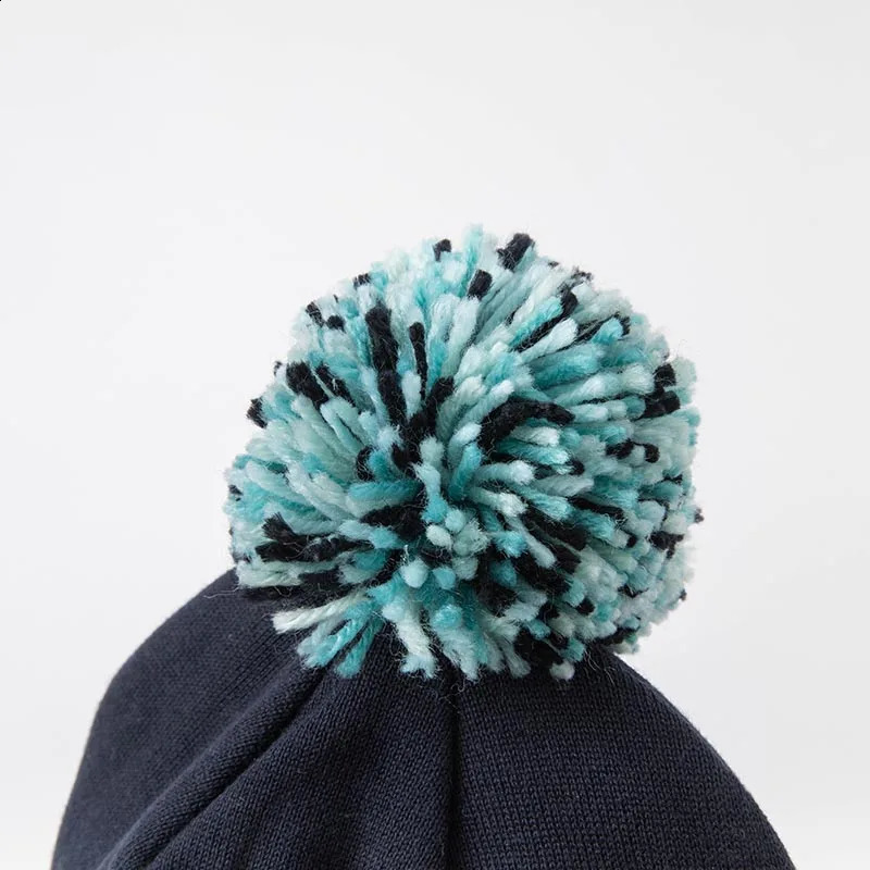 DBX193001 David Bella Winter born Boy Cartoon Hat Childrens Fashion Bucket 240925