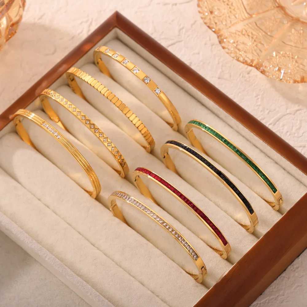Waterproof Luxury Green Black White Cubic Zirconia Bangles Stainless Steel Open Bracelet Bangle 18k Plated Fashion Jewelry WomenX240925