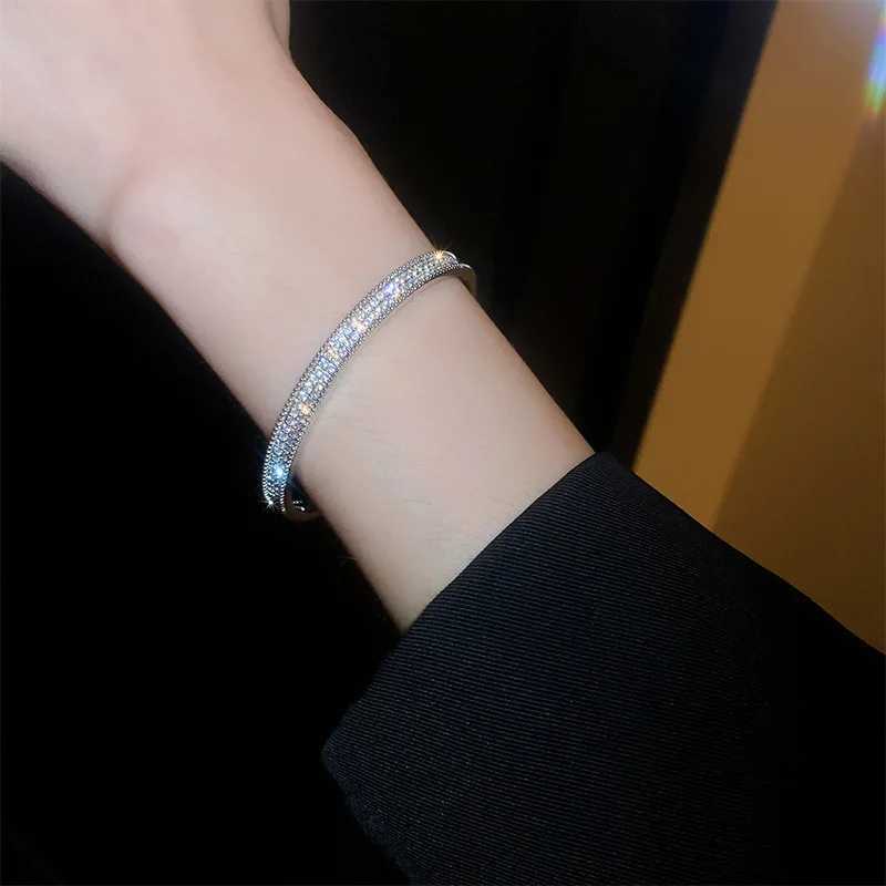 New Korea Exquisite Simple Geometric Opening Bracelet Fashion Temperament Joker Bracelet Elegant Ladies Banquet JewelryX240925