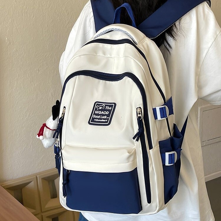 2024 New Designer Backpack High Backpack for Girls to Reduce Burden, Large Capacity, Spine Protection, Durable Backpack