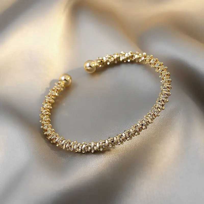 Classic Simple Copper Alloy Gold Colour Jewelry Open Bracelet Korean Fashion Accessories Girls OL Style Cuff Bangle For WomanX240925