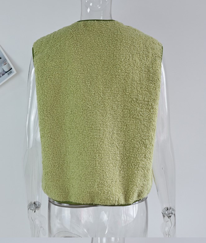 CNLONGBIDA Womens Vests 2024 Autumn Casual High Street Chic Lamb Wool Single Breasted Pocket Vest Women Loose V Neck Sleeveless