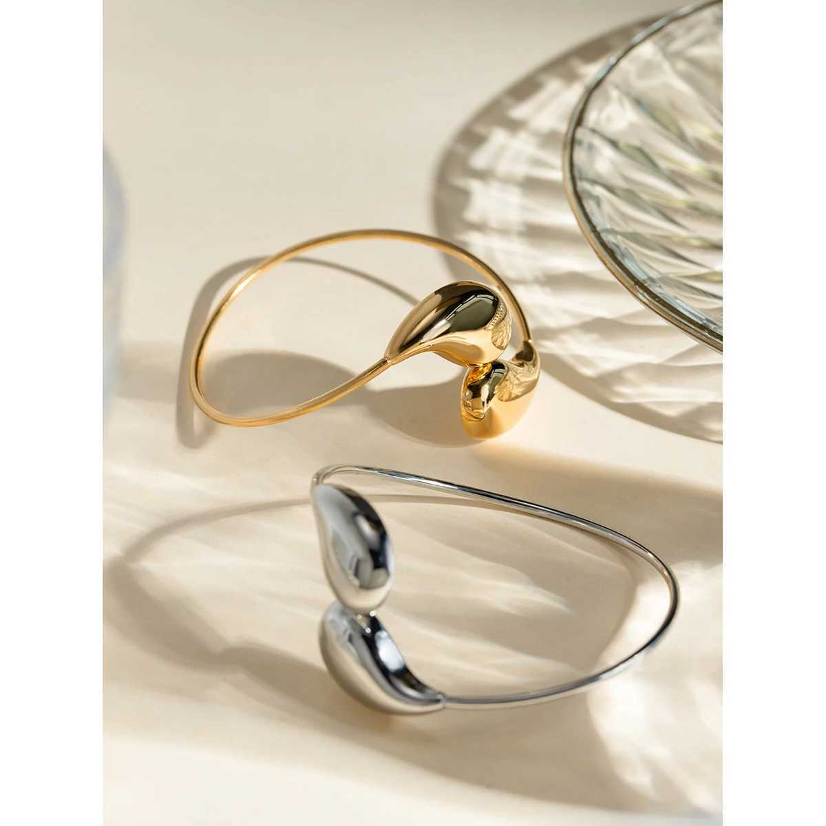 18K Gold Plated Elegant Geometric Stainless Steel Water-Drop Shaped Open Bracelet Women Personalized Texture Jewelry GiftX240925