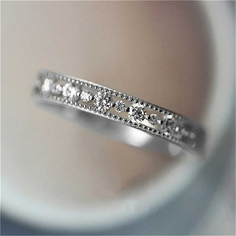 Ms. Huitans exquisite thin ring silver/gold sparkling CZ patterned wedding eternal ring fashionable accessory jewelry W240925