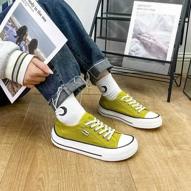 Casual New Womens Canvas 2024 Spring Lace Up Round Toe Causal Flat Shoes Student Sneakers Girls Skateboard Vulcanized Tennis Women