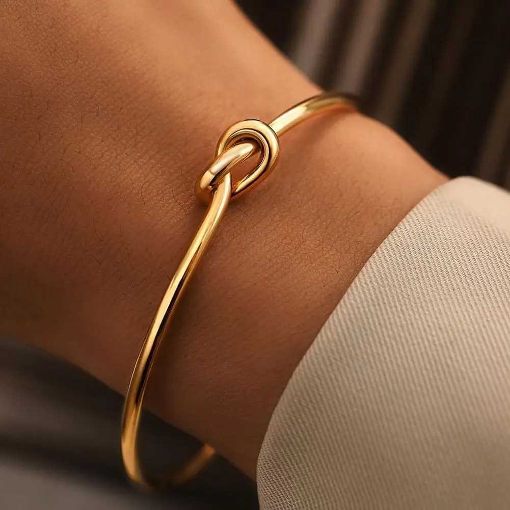 Cuff Bracelet For Women Vintage Open Woven Twist Texture Bangles For Women Adjustable Knot Couples Jewelry GiftsX240925