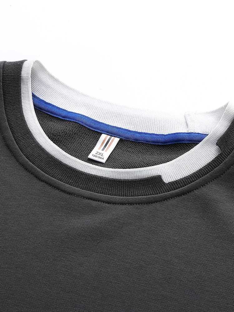 Mens Autumn and Winter Fashionable Solid Color Bottomed Round Neck SweaterX240925