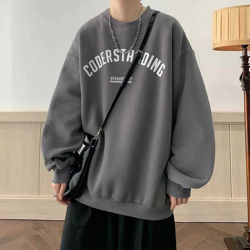 Autumn New Mens Round Neck Sweatshirt Basic Letter Print Casual Top Hong Kong Style Versatile Loose-fit Pullover JacketX240925