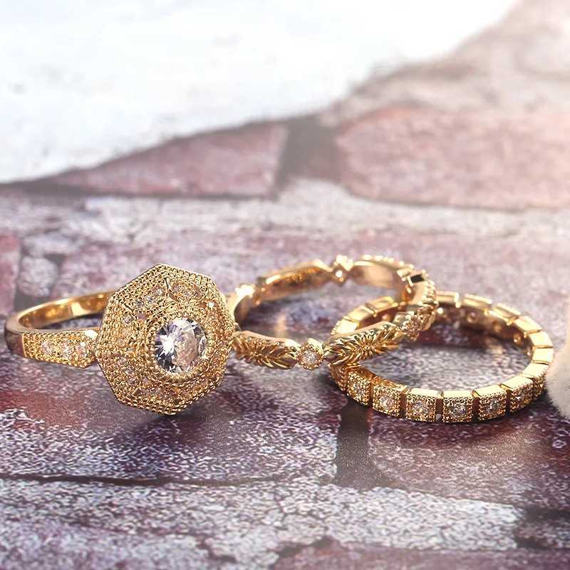 Huitan Trendy Luxury 3 PC Bridal Ring Set Noble Royal Gold Cube Zircon Factory Wholesale Womens Midi Ring W240925