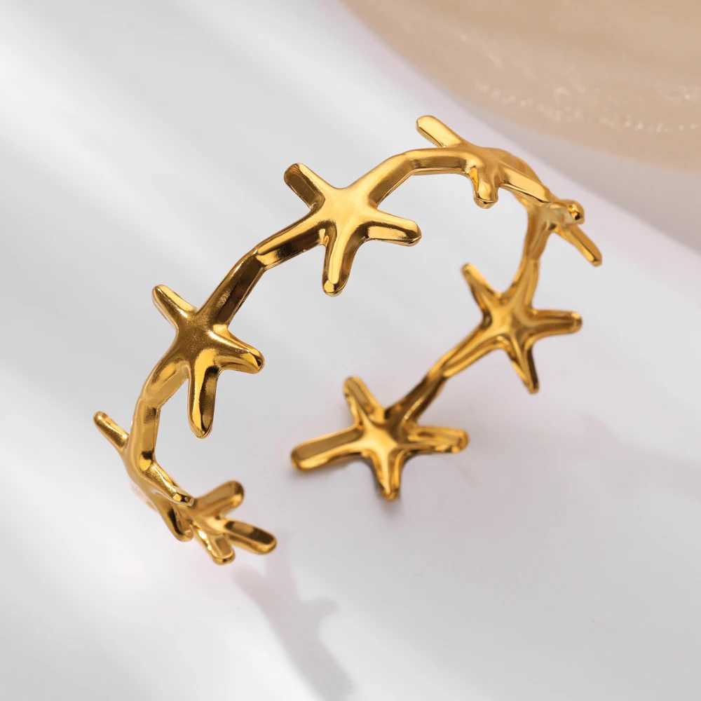 Stainless Steel Starfish Bangles For Women Lucky Stainless Steel Open Cuff Bracelets 2024 Trend Female Charm Jewelry Wrist AccesX240925