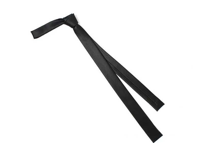 Ultra thin tie 3cm (black 3.5cm) satin red w black solid tie handmade fashionable mens tight fitting narrow collar for wedding parties Y240925