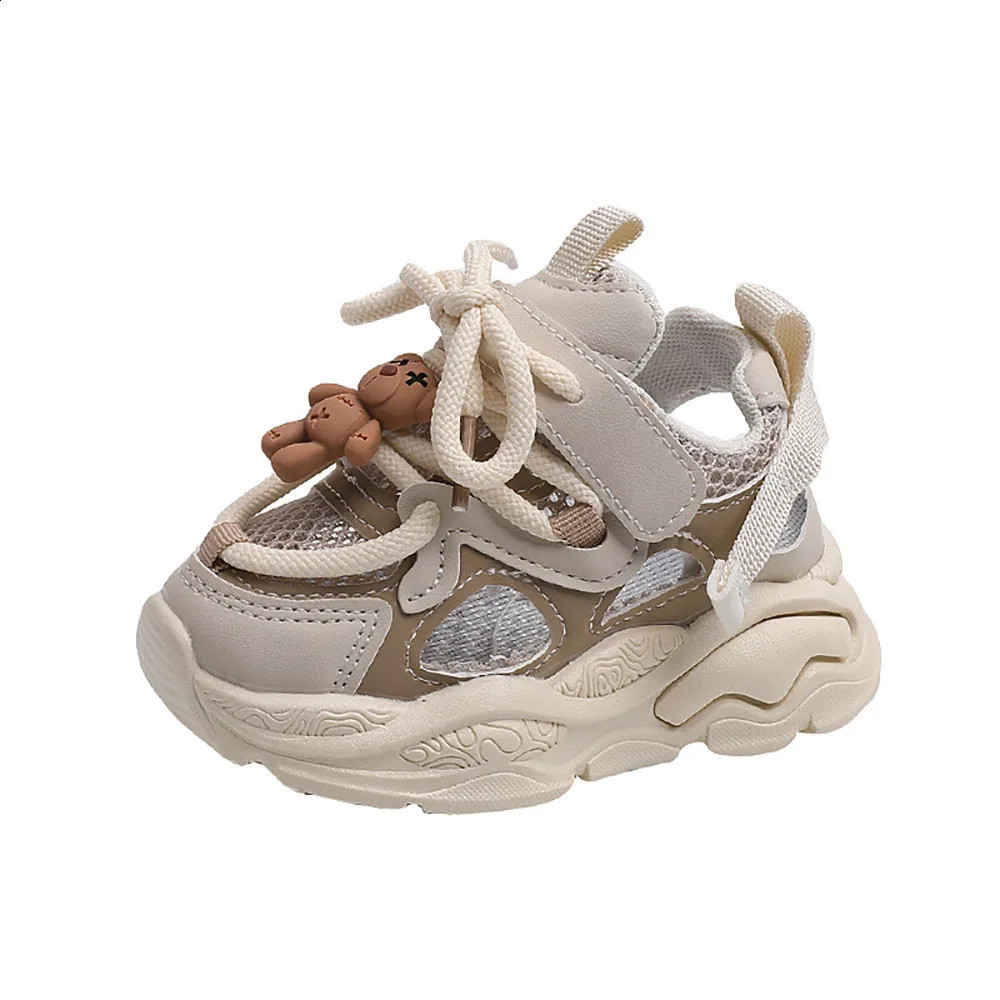 Summer sports shoes suitable for childrens mesh breathable boys and girls sports shoes Korean style cute bear childrens outdoor shoes childrens shoes 