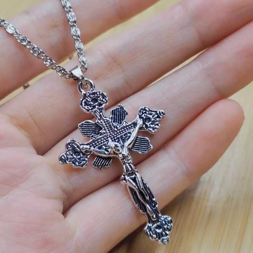 1pcs Cross Necklace Ladies Clavicle Chain Neck Choker Necklaces for Women Jewelry Free Dropshipping WholesaleXJ250121