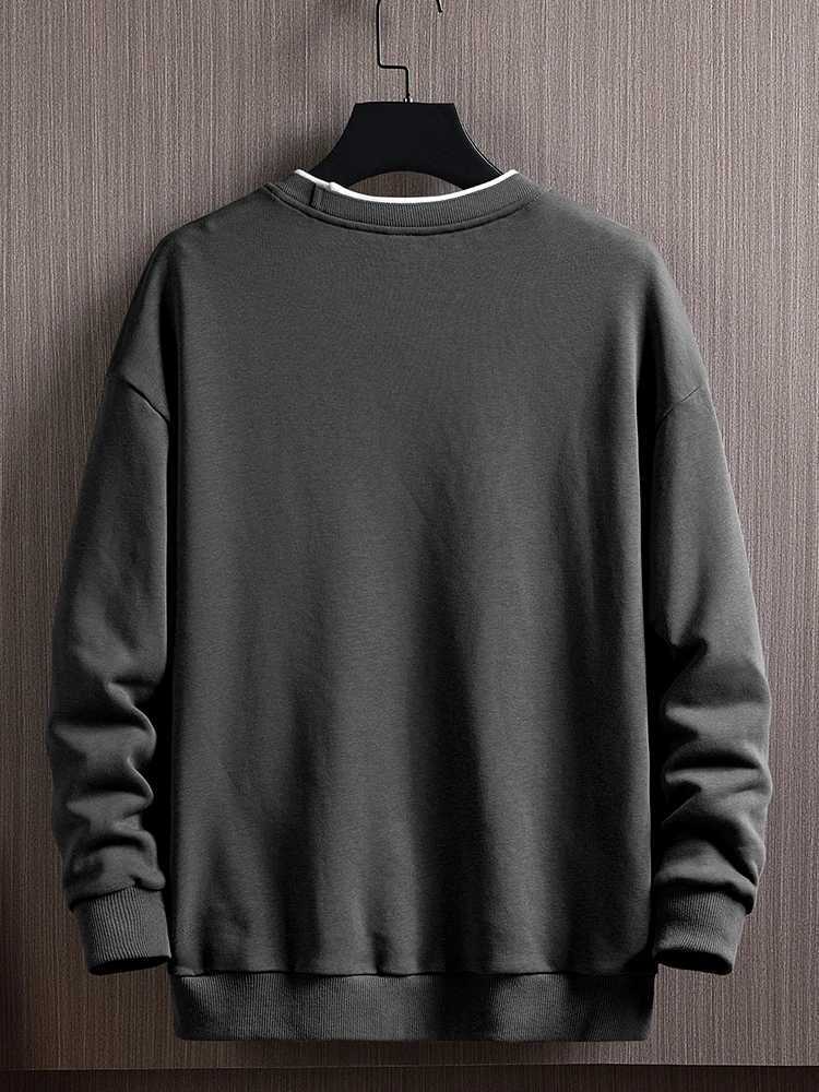 Mens Autumn and Winter Fashionable Solid Color Bottomed Round Neck SweaterX240925