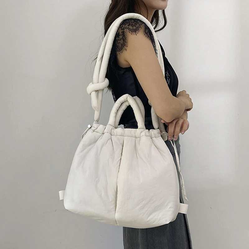Korean Fashion Fabric Shoulder Bag Soft Dacron Crossbody Bag Mini Tote Purses for Women Underarm Bags Handbags and Purses Z240924