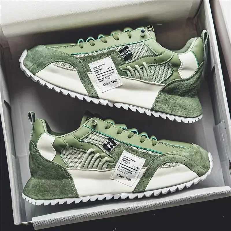 Athletic Sneakers: Mens Breathable hot Spring/Autumn Outdoor Running Tennis Shoes