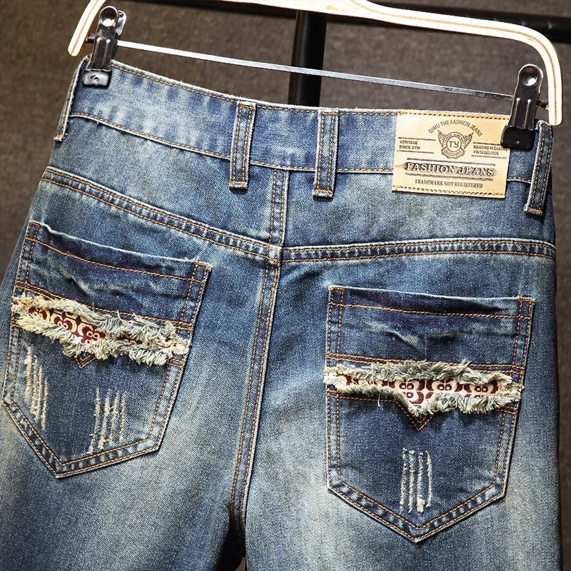 Summer mens hiphop denim shorts slim fit straight leg ripped knee length retro fashion 240925
