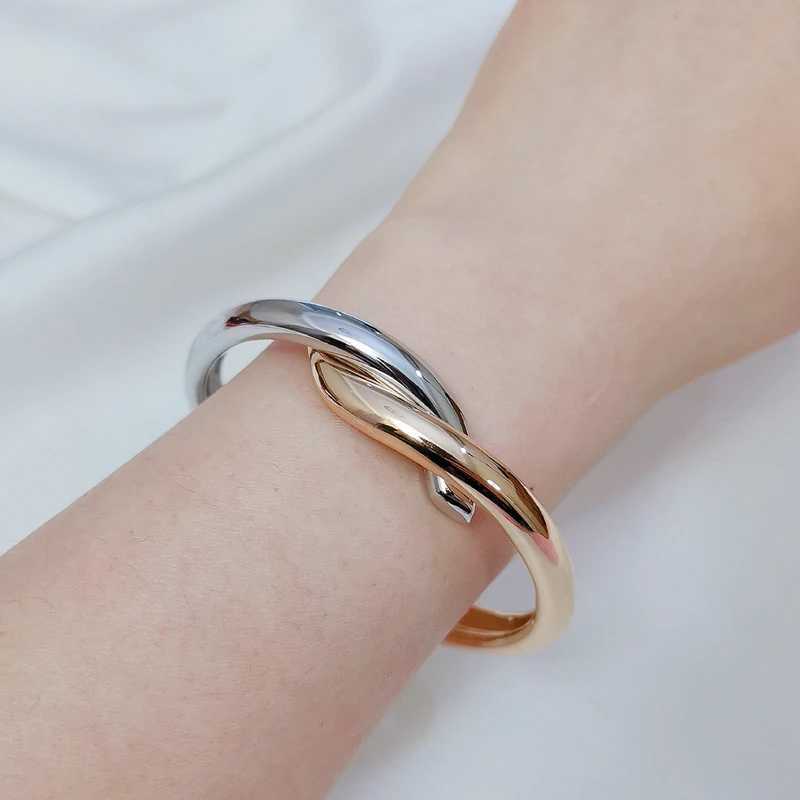 New Design Simple Metal Geometric Open Bracelet for Women Gold Color Charm Bracelets Bangles Fashion Jewelry AccessoriesX240925
