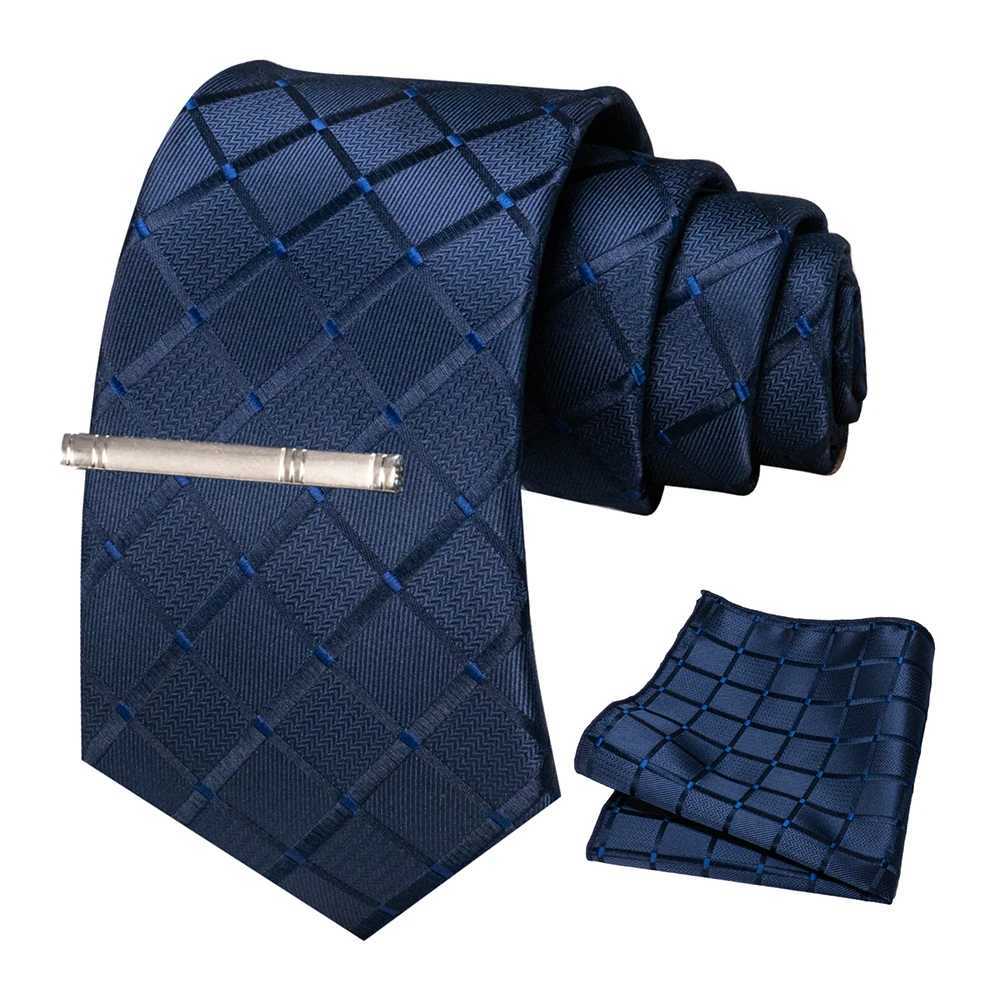 JEMYGINS New Fashion Black Plaid Mens Tie 8cm Silk Business Necktie Handkerchief Tie clips set Wedding Party Tie Gift For Men X250407