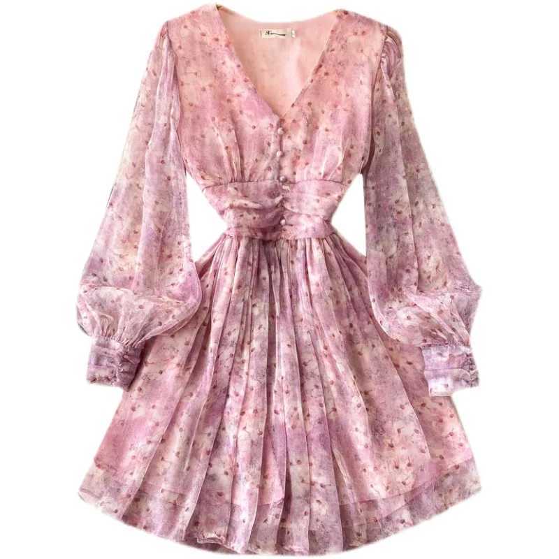 Gentle French Pink Chiffon Floral Women Dress Long Sleeve V-Neck Summer Dress Bubble Sleeve A-line Printed Dress M240924
