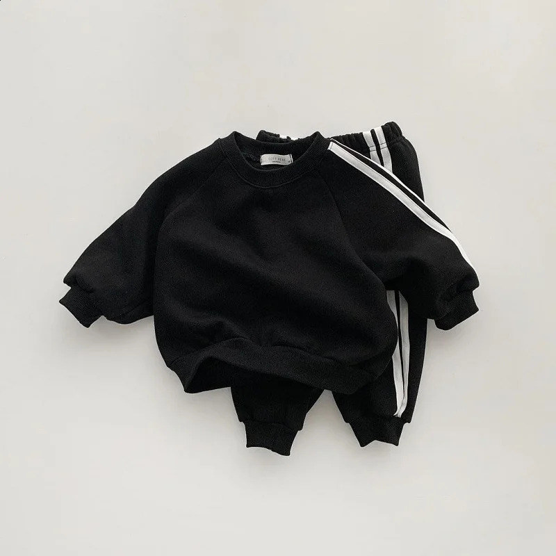 Boys and Girls Spring Childrens Cool Letter Printed Zipper Top Casual Sports Pants Two Piece Baby Set 240925