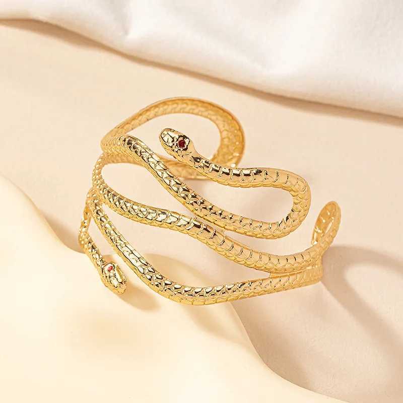 Hip Hop Fashion Snake Bracelet For Women Girls Geometric Holiday Party Gift OL Fashion Jewelry B056X240925