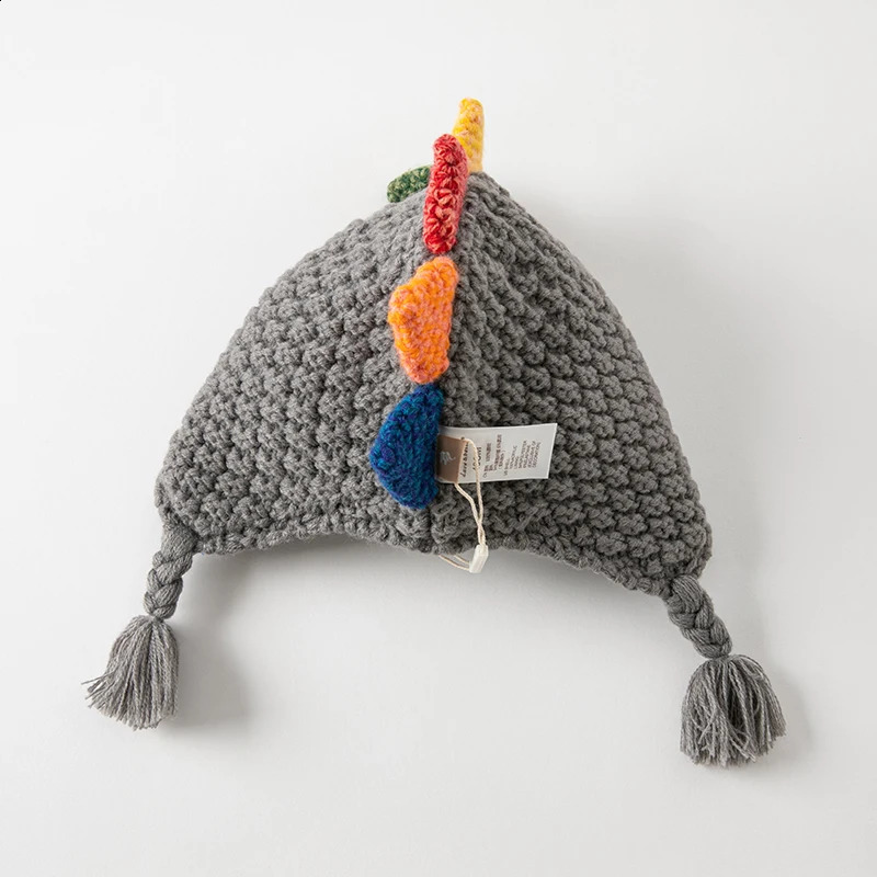 Dave Bella Baby Winter Hat Cute Boys and Girls Warm Dinosaur Knitted Childrens Earrings Toddler DB4224506 240925