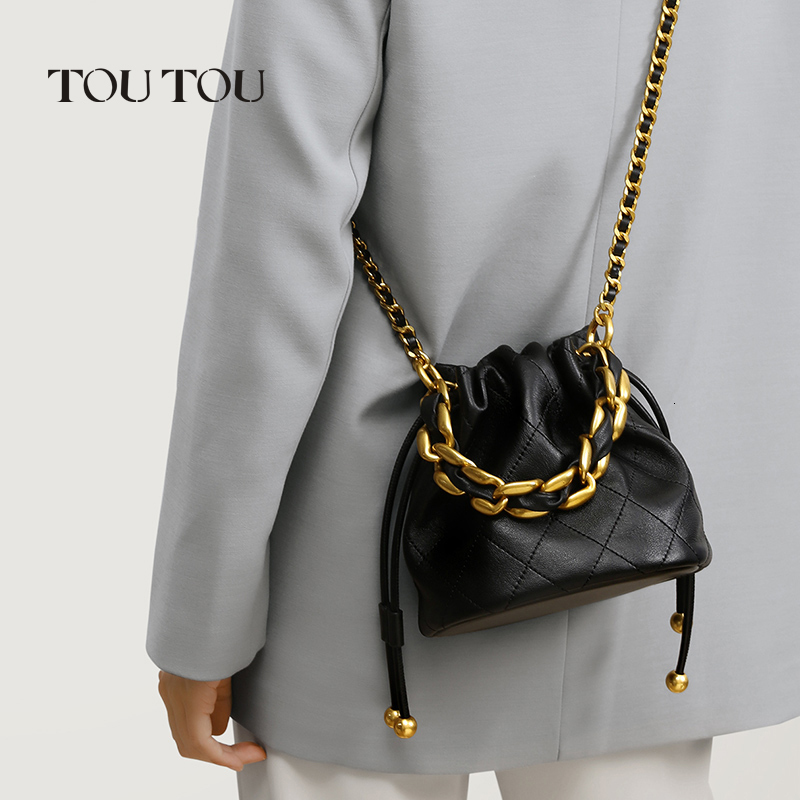 TOUTOU Genuine Leather Quilted Drawstring Bucket Bag Women With Chain Strap Crossbody Handbag For Daily Use And Commuting