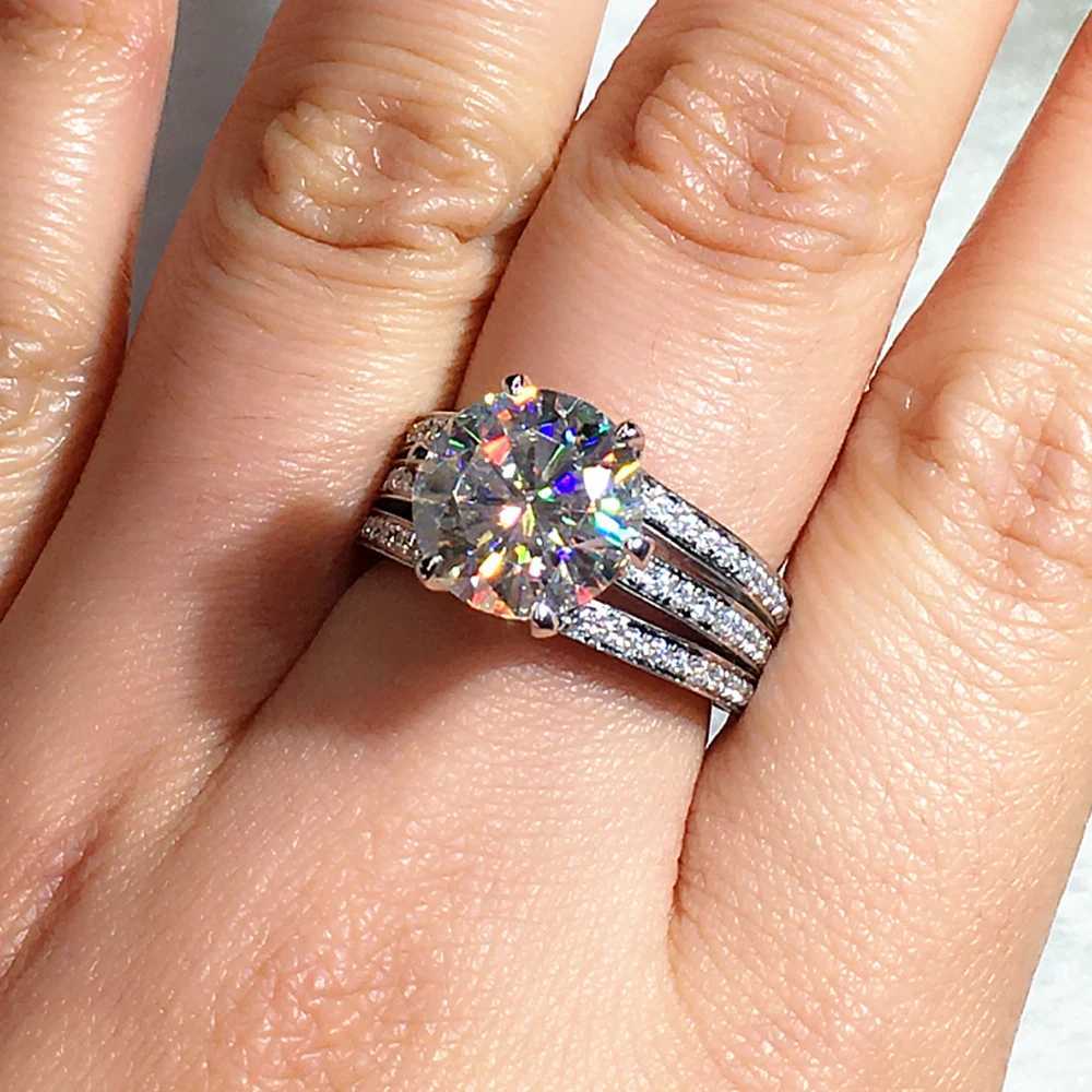 Huitan Luxury Six Claw Cubic Zirconia Ring Wedding Engagement Ring High Quality Silver AAA CZ Ring Womens Fashion Jewelry W240925
