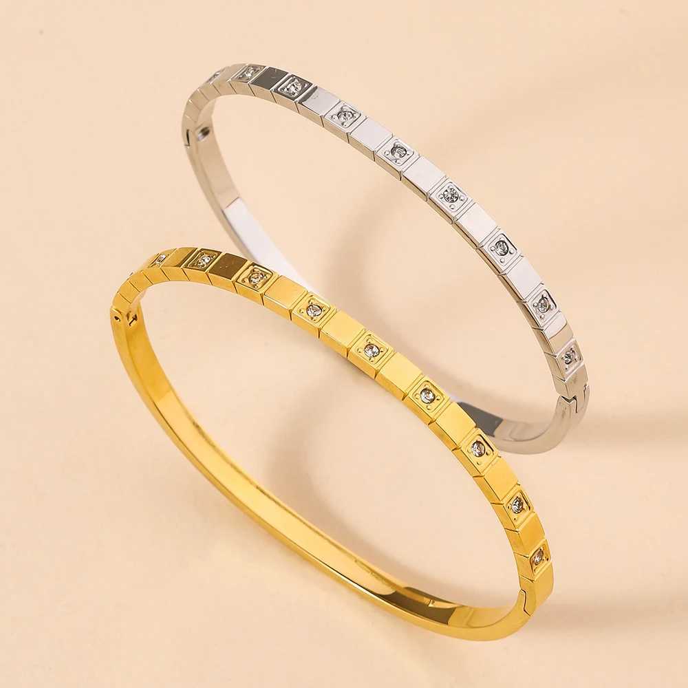 Simple Block Inlaid Zircon Stainless Steel Bracelet Non Fading Buckle Opening Womens Hand Accessory Exquisite Party GiftX240925